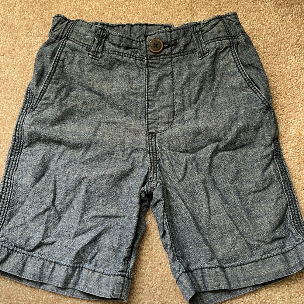 Soft nice dressy/casual shorts in blue denim color
